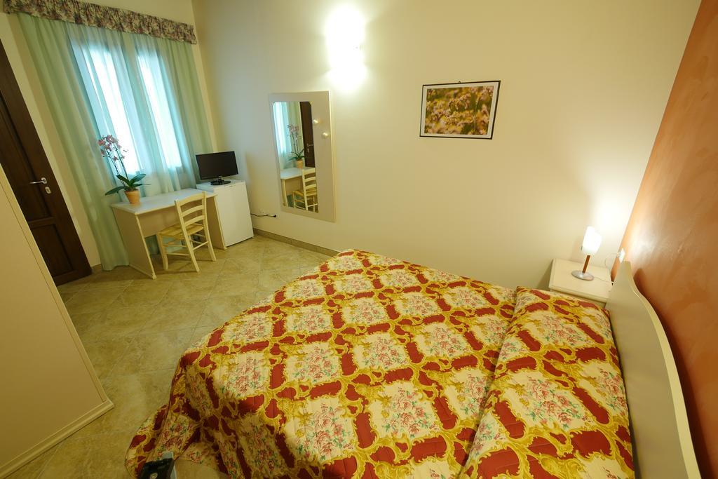 Tenuta Cavalieri Leverano Esterno foto