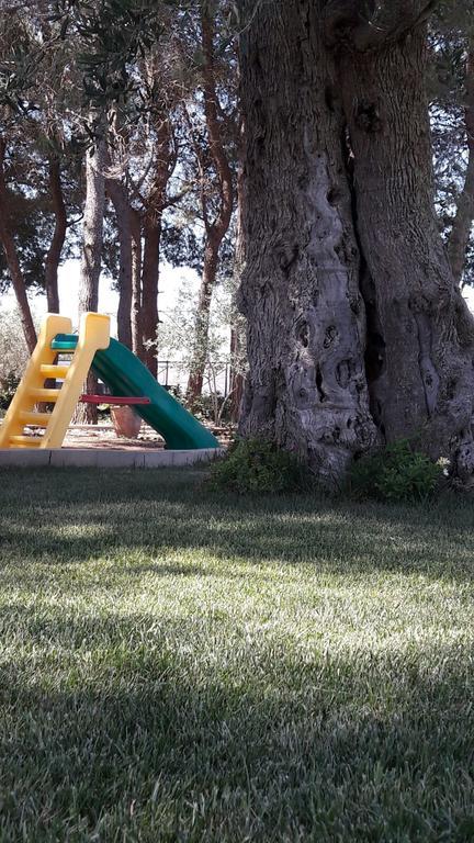 Tenuta Cavalieri Leverano Esterno foto